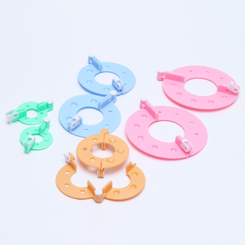 8-Piece Pompom Maker Kit Different Sizes Plush Ball Tool