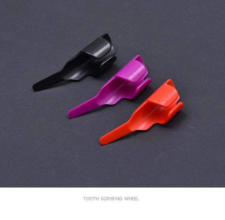 2-in-1 Sewing Finger Cot & Thread Controller