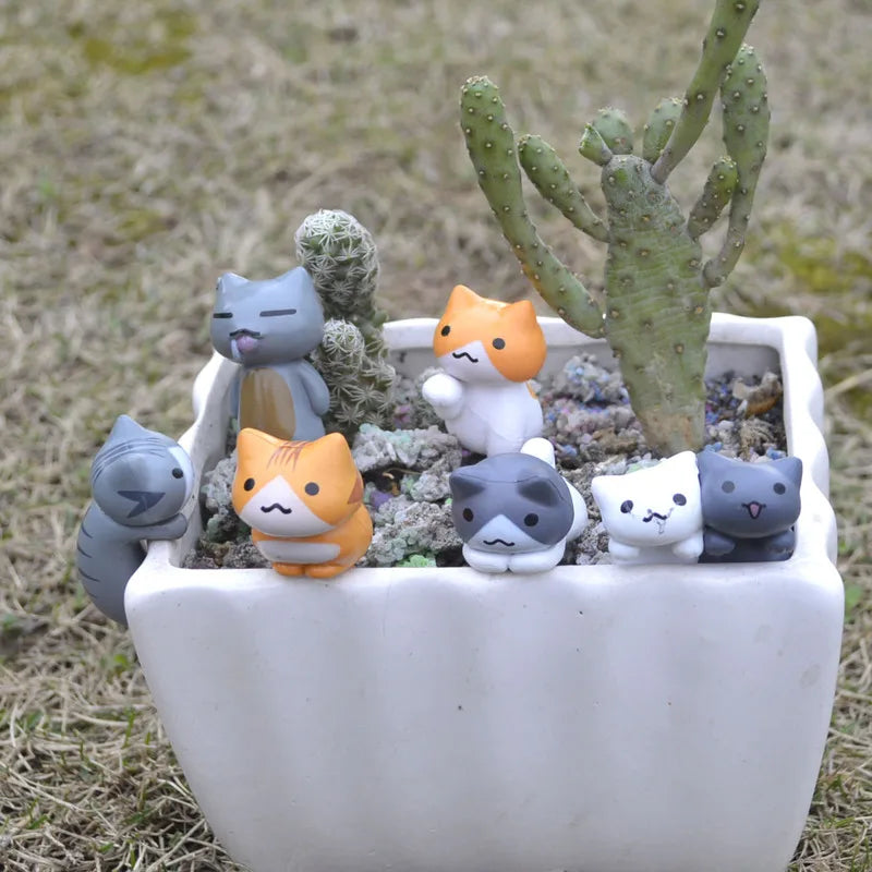 6Pcs Mini Lucky Cat Figurines for Garden and Bonsai Decor