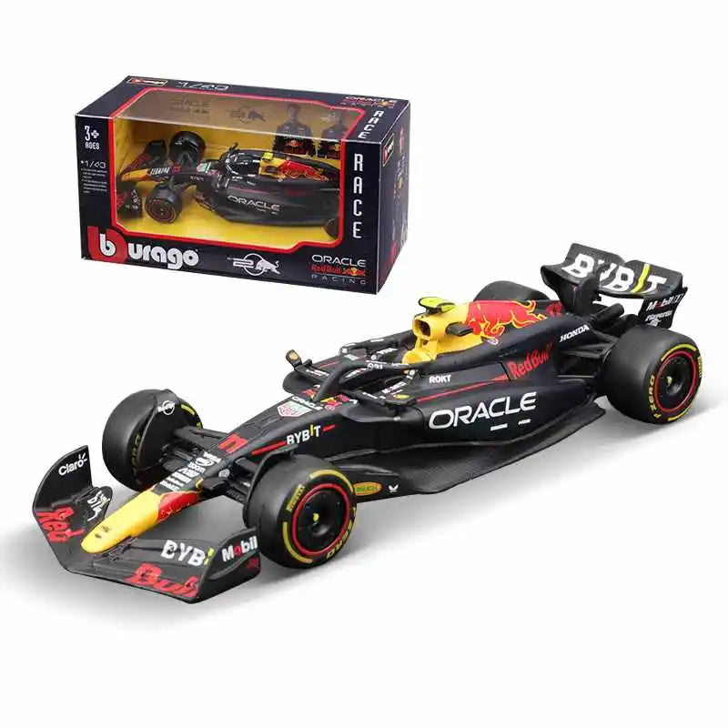 Bburago 1:43 F1 Diecast Model – McLaren MCL38 & AMG W15 (2024 GP Edition)