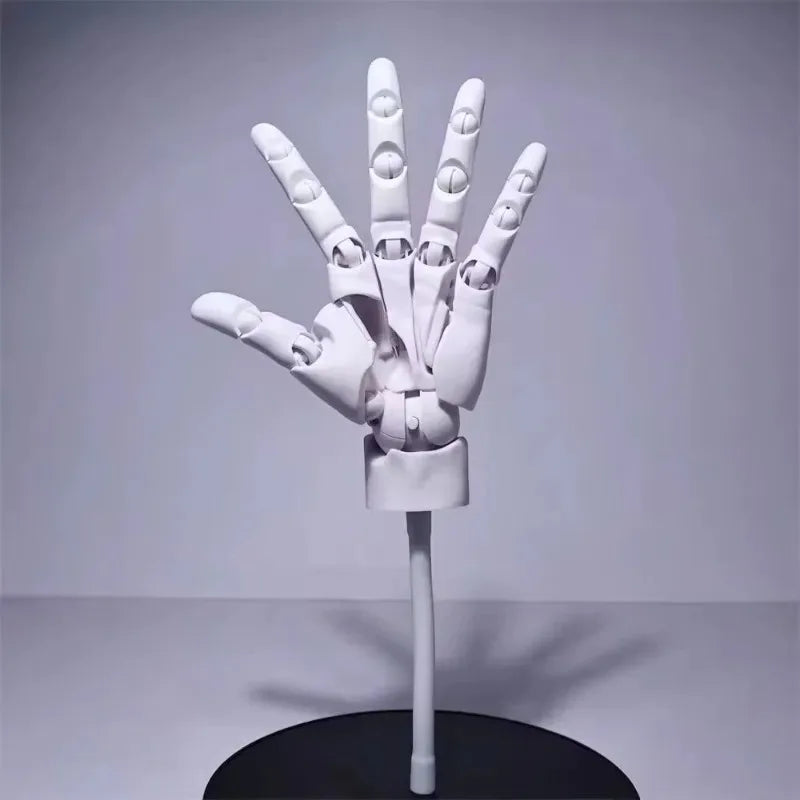 Articulated Hand Model for Drawing and Decoration