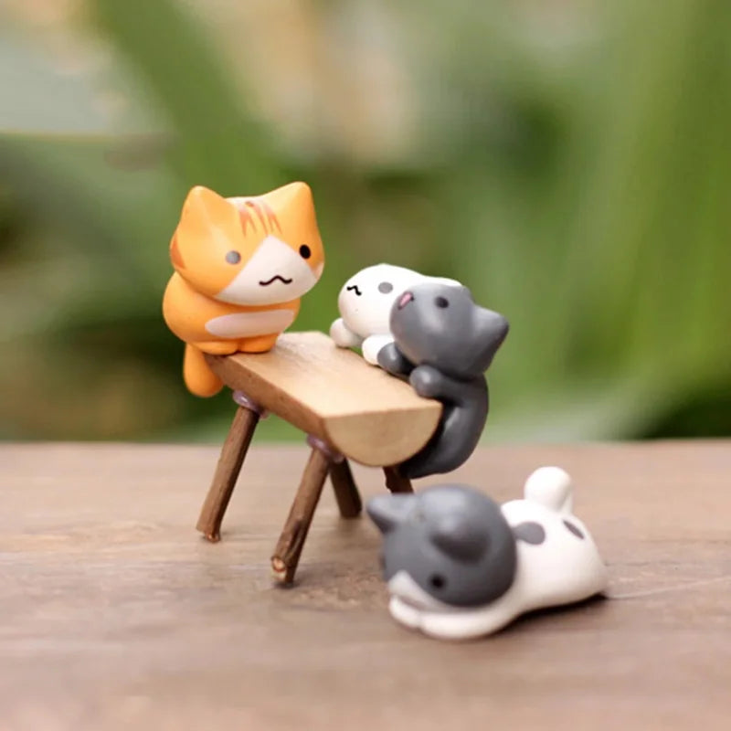 6Pcs Mini Lucky Cat Figurines for Garden and Bonsai Decor
