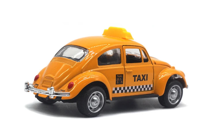 1:32 Beetle Alloy Car Diecasts Metal Classic Toy Model with Pull Back Function Vehicles for Child Gifts A931