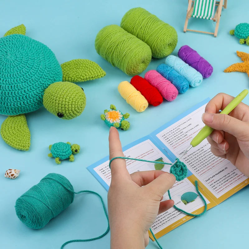 MIUSIE Beginner Crochet Kit with Memory Game