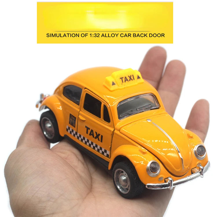 1:32 Beetle Alloy Car Diecasts Metal Classic Toy Model with Pull Back Function Vehicles for Child Gifts A931