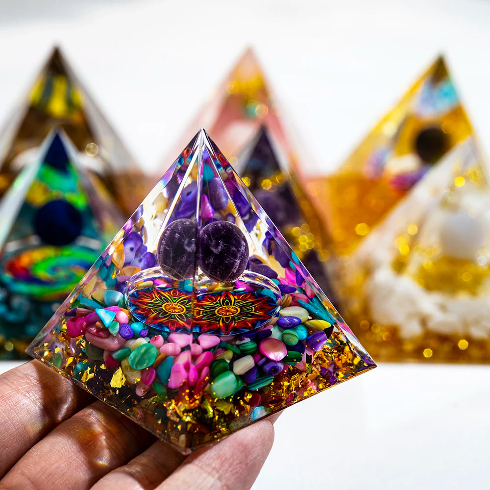 Crystal Energy Pyramid with Peridot and Amethyst for Chakra Healing