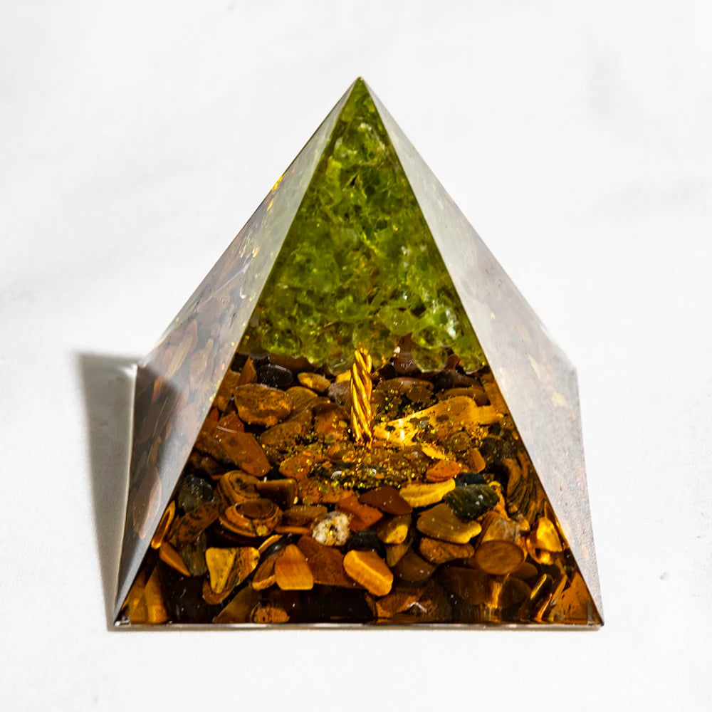 Crystal Energy Pyramid with Peridot and Amethyst for Chakra Healing