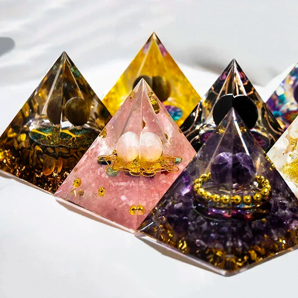 Crystal Energy Pyramid with Peridot and Amethyst for Chakra Healing
