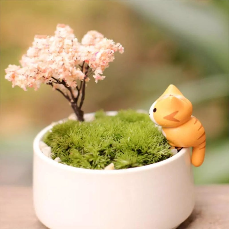 6Pcs Mini Lucky Cat Figurines for Garden and Bonsai Decor