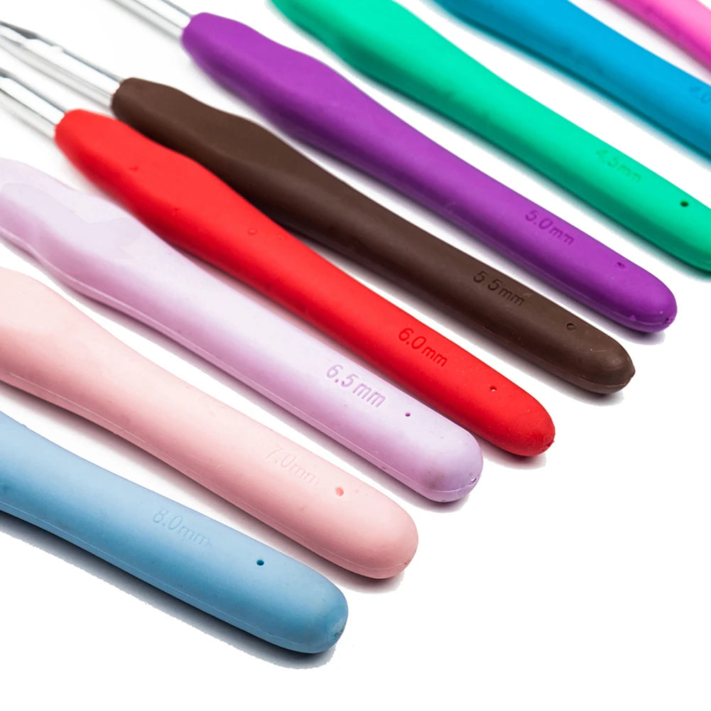 Aluminum Crochet Hook Set (2.0mm–8.0mm) with Storage Bag