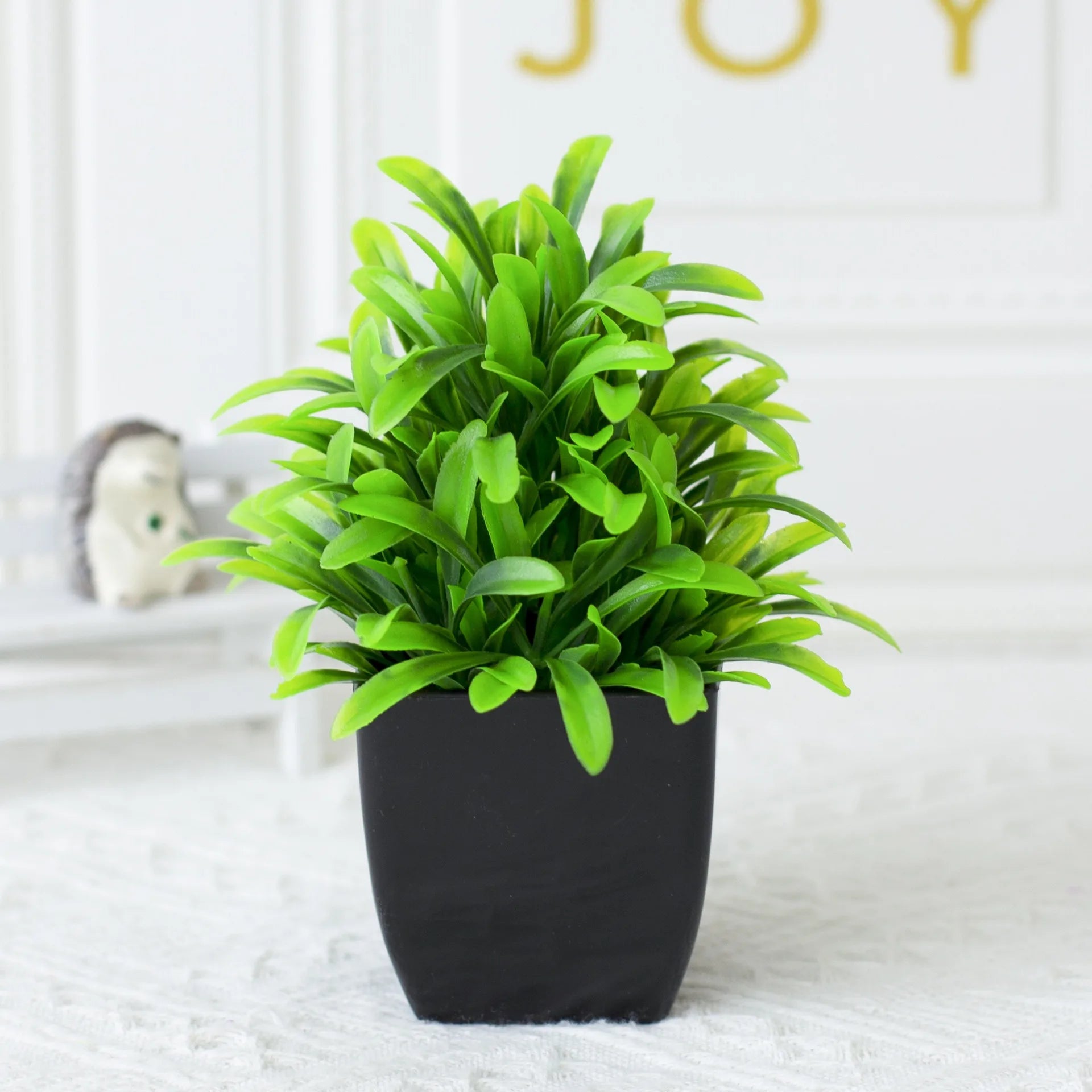 Mini Potted Artificial Eucalyptus Plant with Black Pot