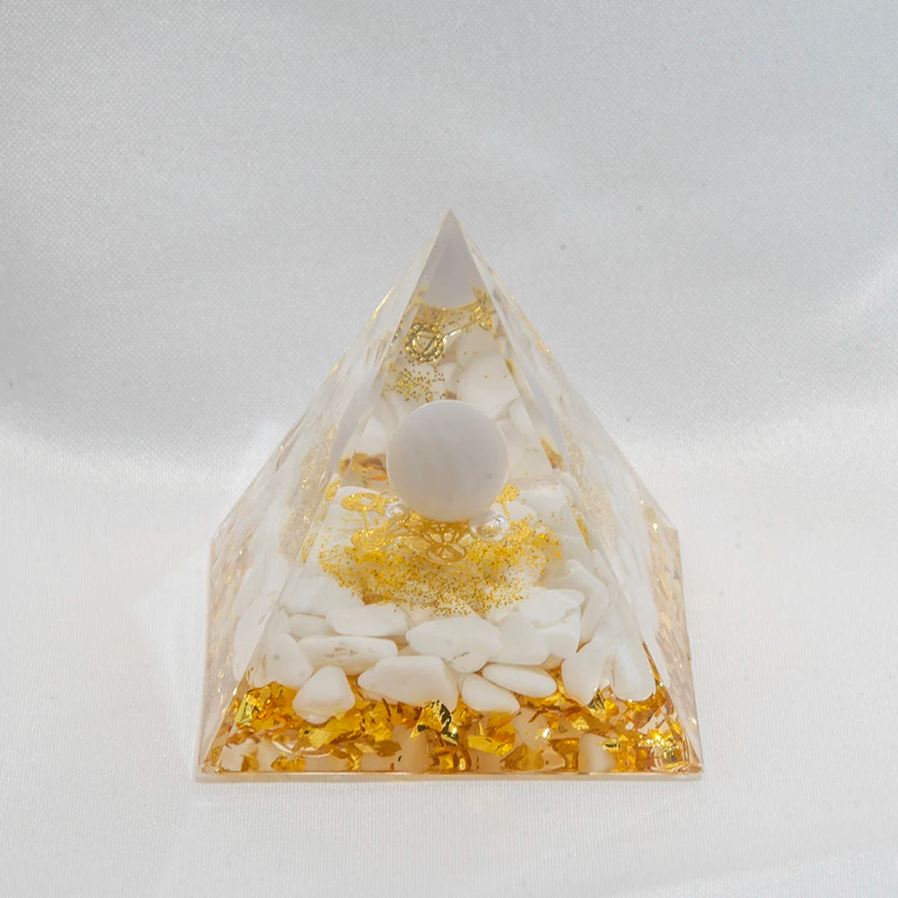 Crystal Energy Pyramid with Peridot and Amethyst for Chakra Healing