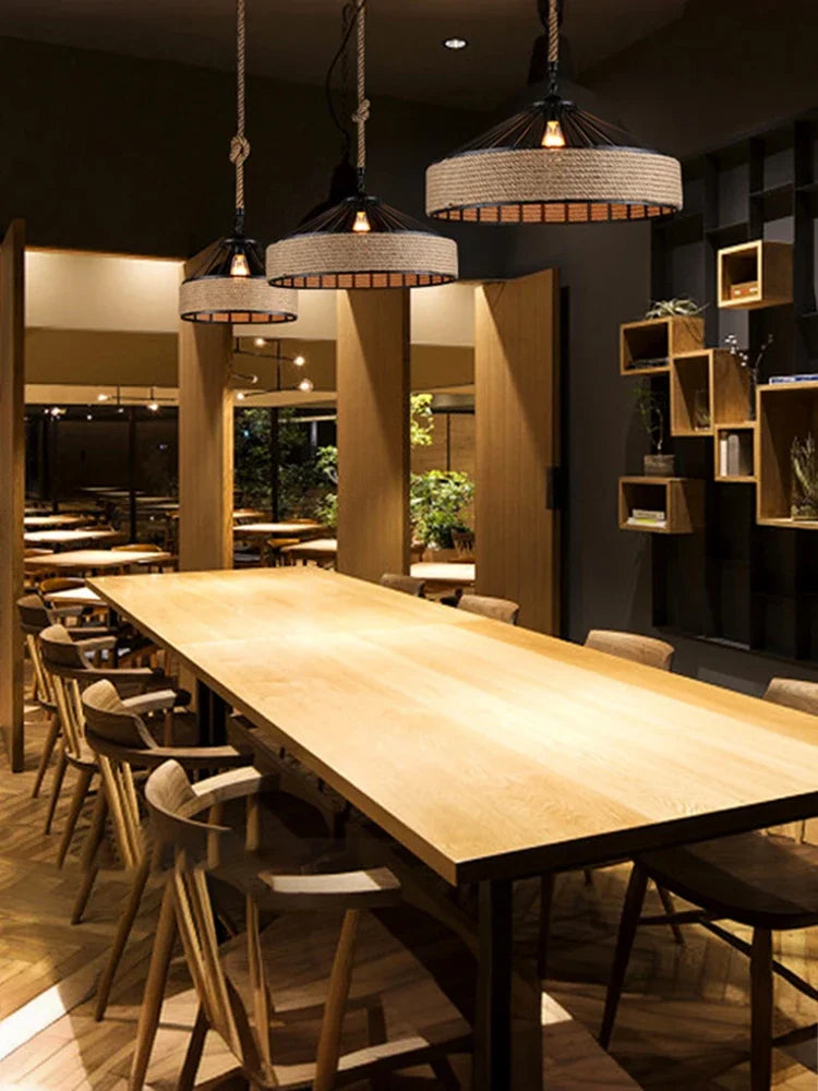 Classical Hemp Rope Pendant Lamp – Retro Industrial Ceiling Light