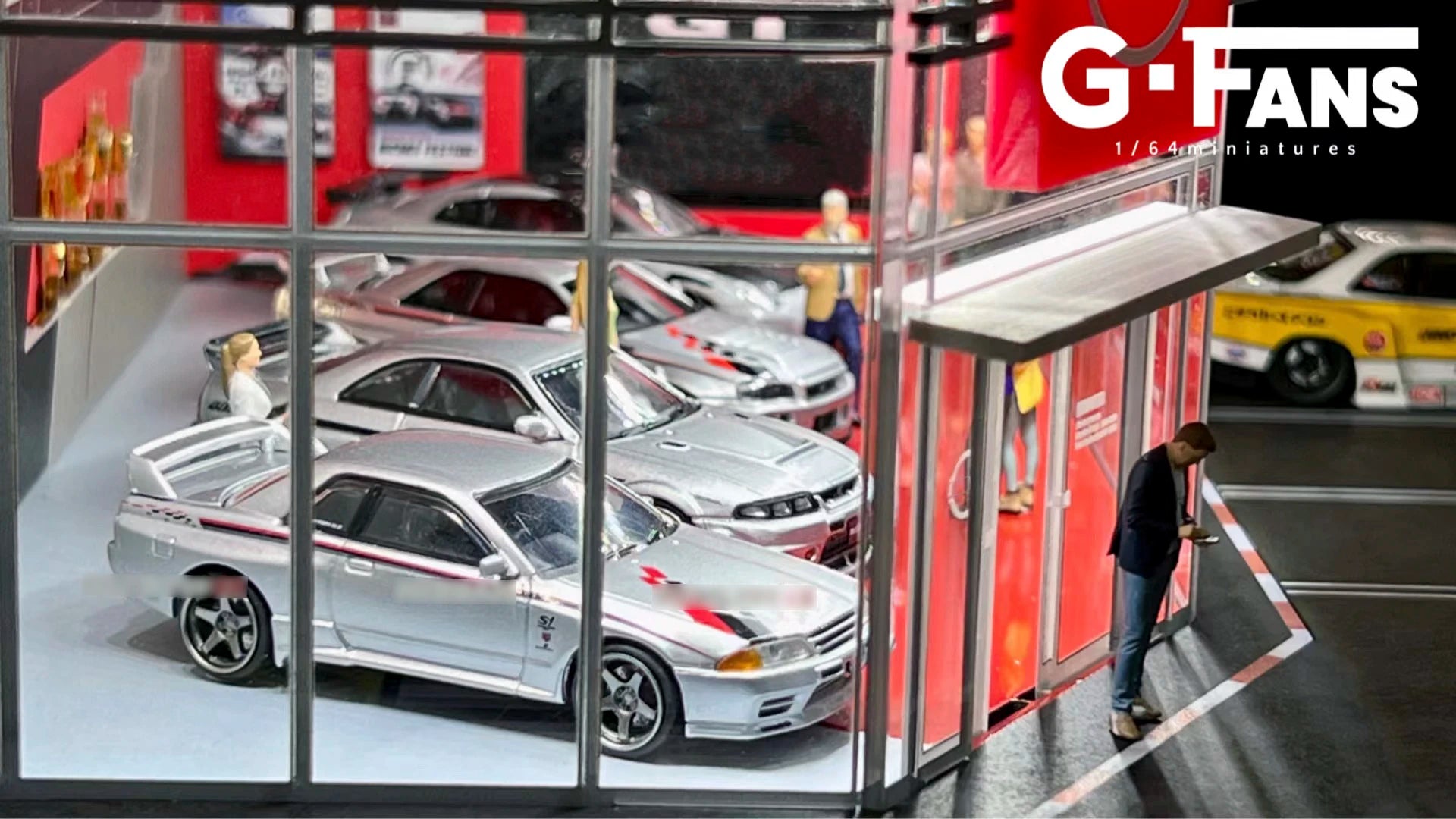 GFans 1:64 Scale Car Garage Diorama Model with LED Lights