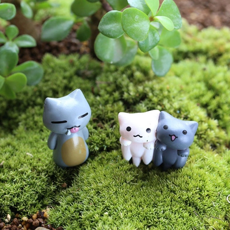 6Pcs Mini Lucky Cat Figurines for Garden and Bonsai Decor