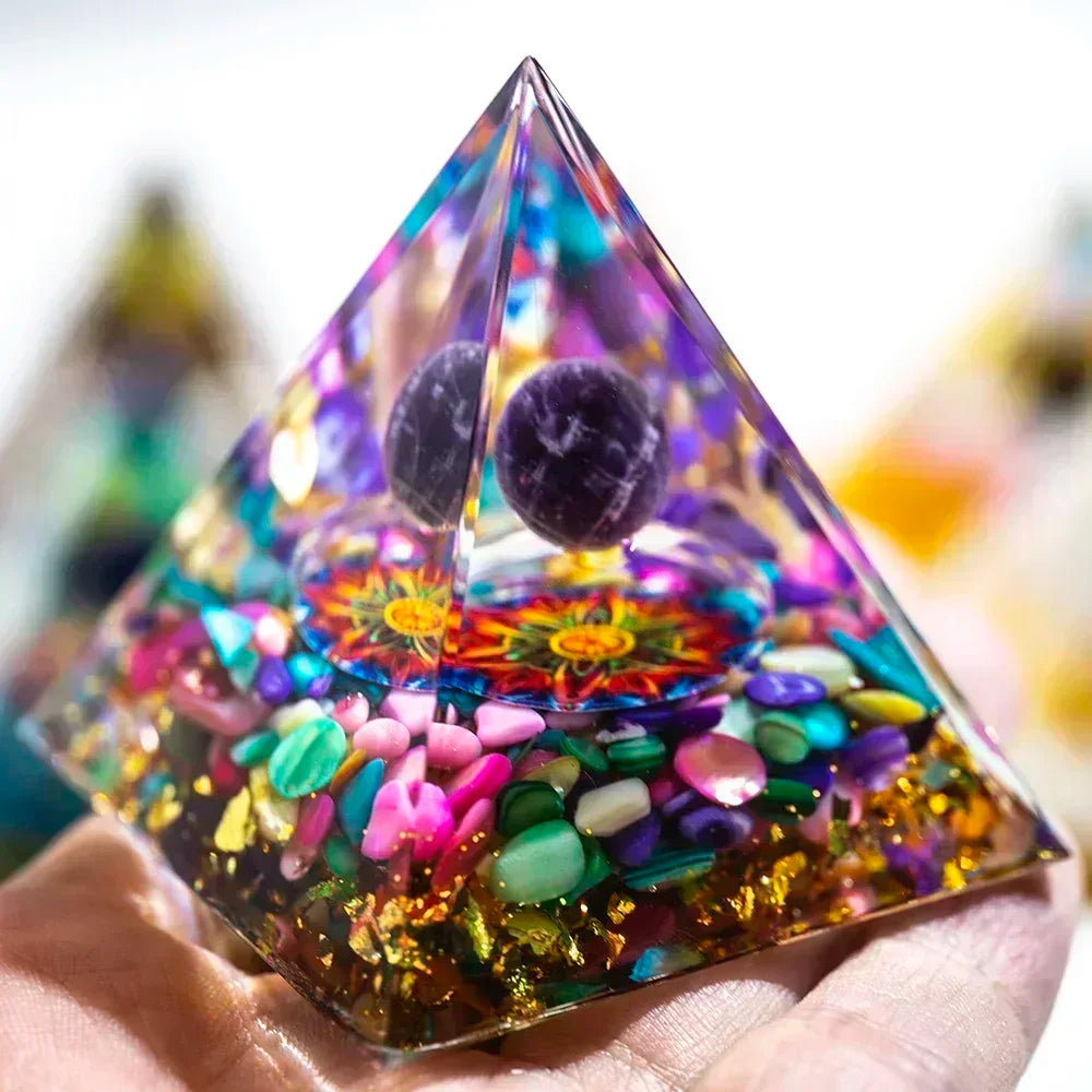 Crystal Energy Pyramid with Peridot and Amethyst for Chakra Healing