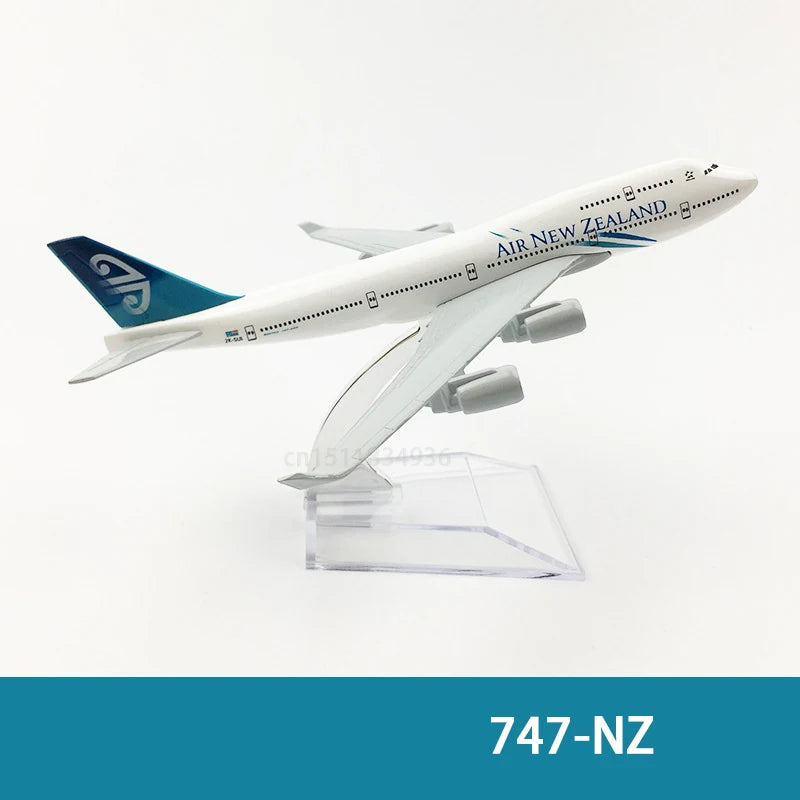 6-Inch Diecast Boeing Airplane Model (737–787 Series)
