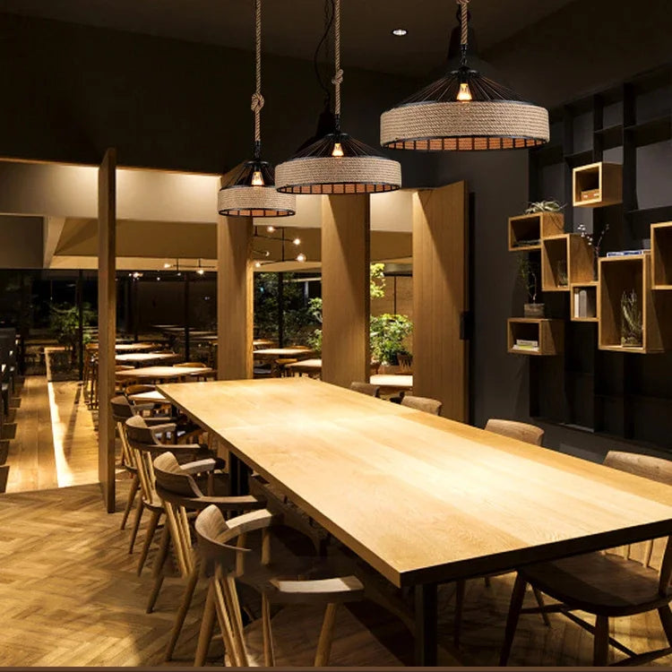 Classical Hemp Rope Pendant Lamp – Retro Industrial Ceiling Light