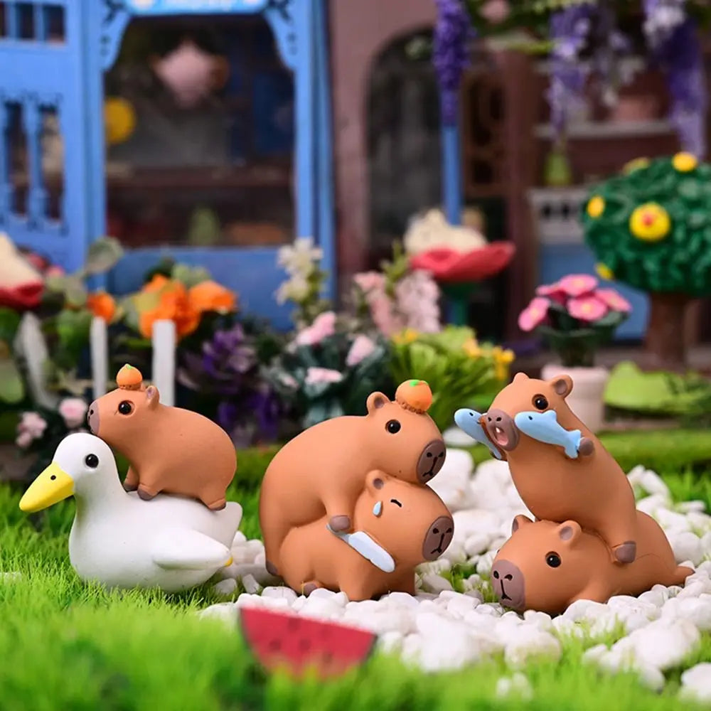 Capybara Resin Model Ornament for Table or Car Decoration