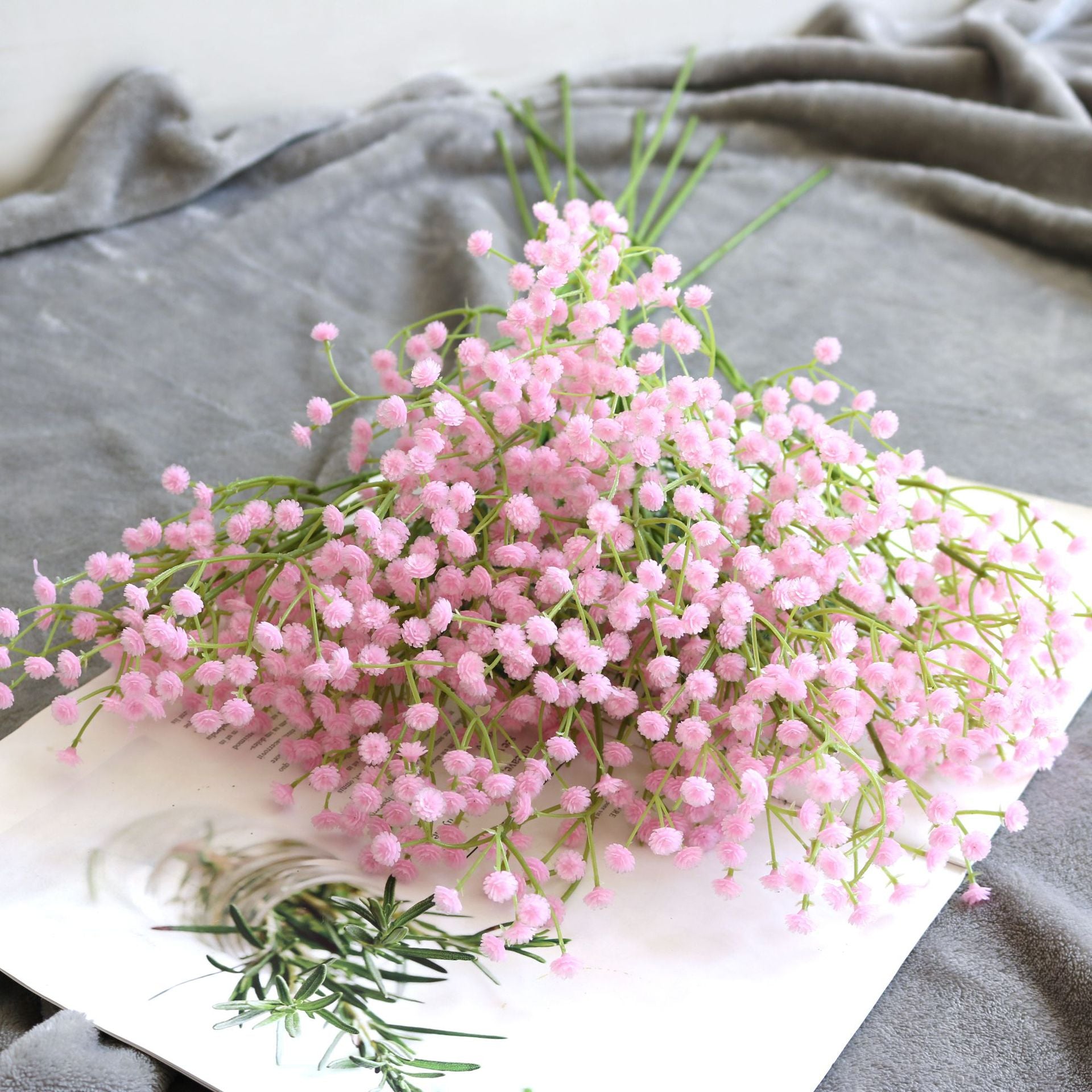 108-Head Artificial Baby’s Breath Gypsophila Bouque