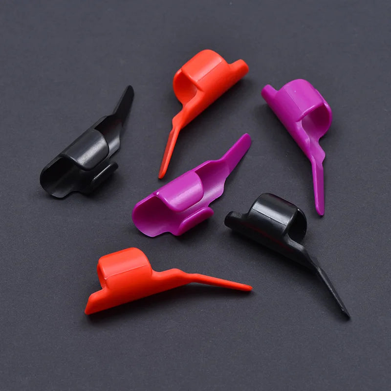 2-in-1 Sewing Finger Cot & Thread Controller